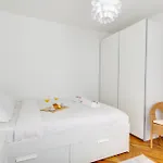 شقة Stylish Luxury - Hyper Centre باريس